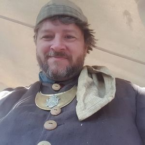 Meet your Posher, Eddie